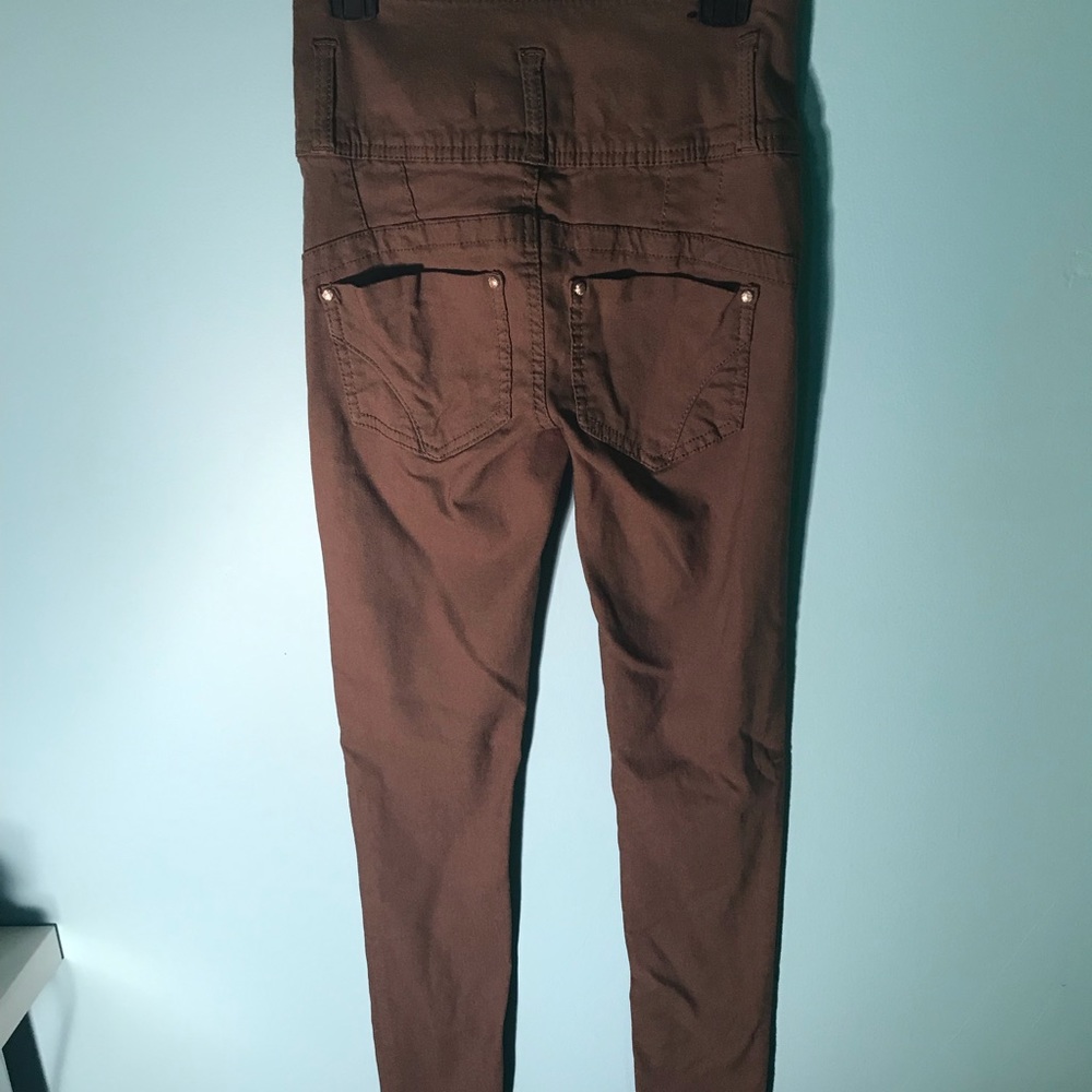 Almost Famous Jeggings - Picture 2 of 5